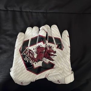 Offical Game worn South Carolina Gamecocks football gloves